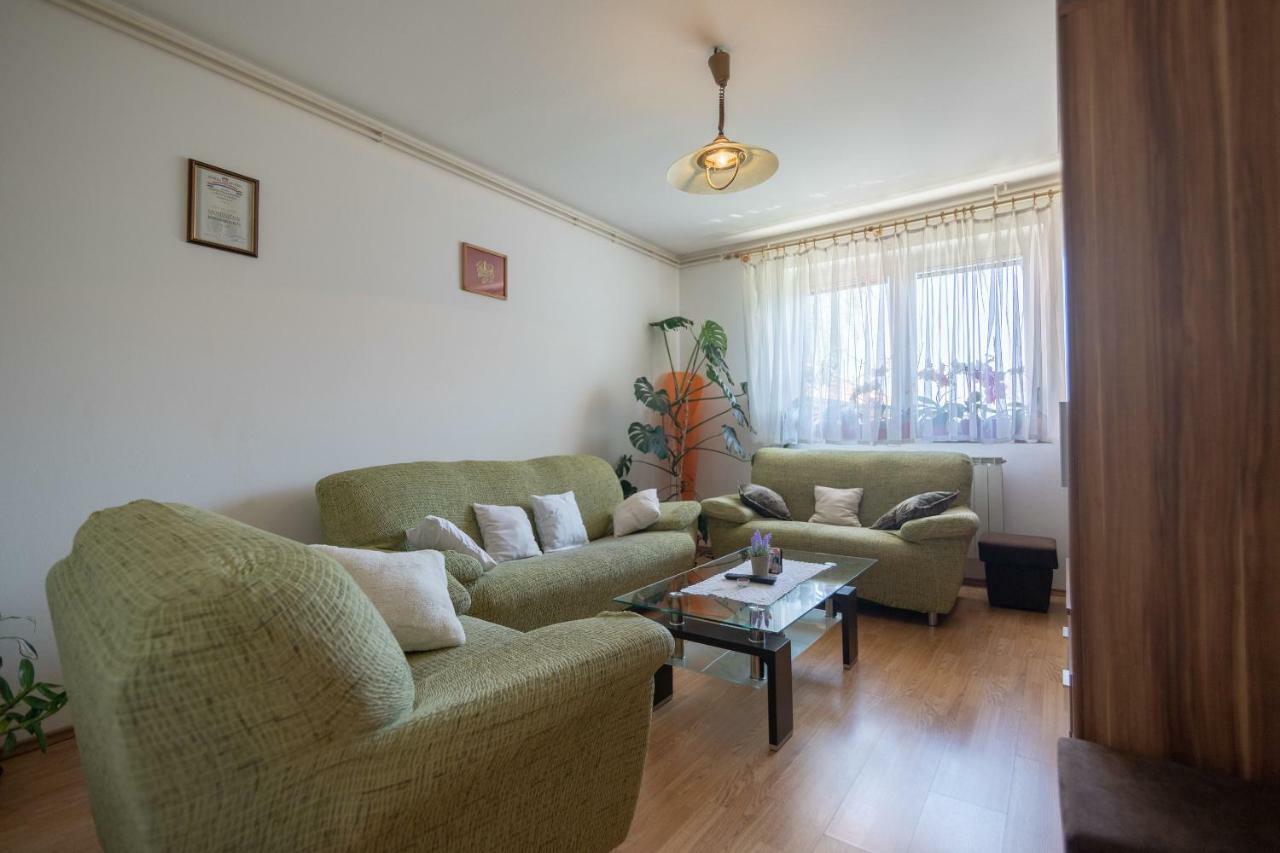 House Marijana Villa สโมลยานัซ ภายนอก รูปภาพ